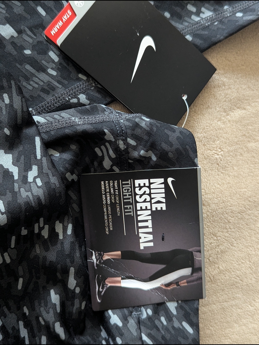 Nike Essential Women's Tight Fit Training Pants - Black Camo